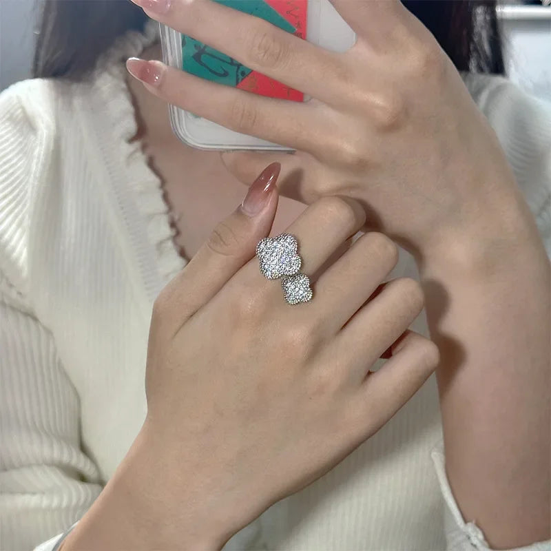 MDL Seiko light luxury full diamond four-leaf flower set long necklace super fairy tassel earrings small fragrant wind bracelet