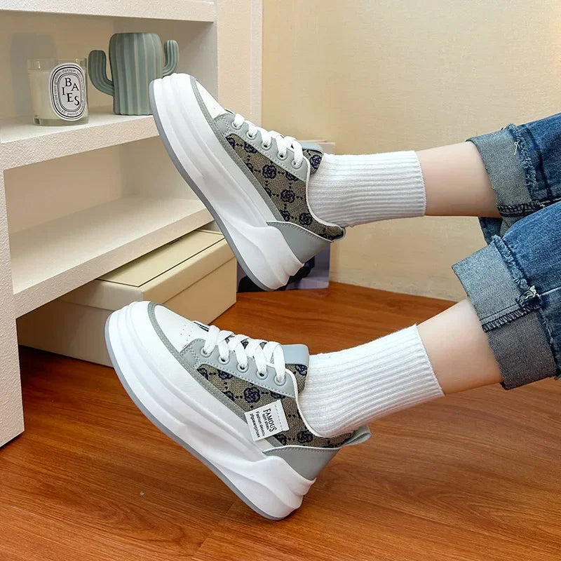 Women's Vulcanized Shoes Lace-up Platform Casual Shoes Breathable Hard-wearing Wedges Lightweight Comfortable Women Sneakers