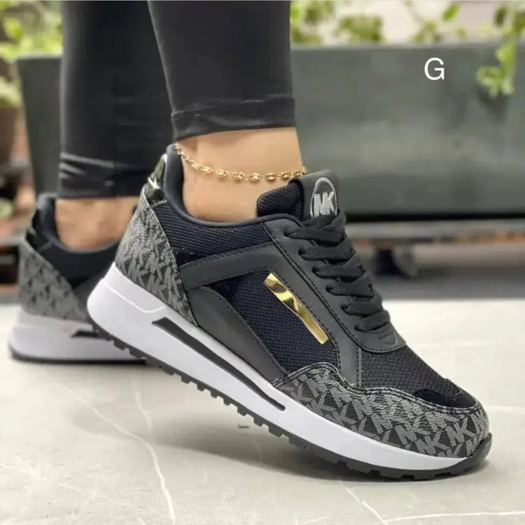 Women's Casual Sports oes Spring Summer New Sle Breathable Me Thi Bot Slip-On Faionable Couple oes